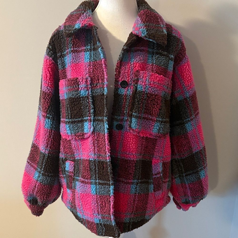 Democracy Pink and Brown Plaid Faux Fur Oversized Sherpa Jacket. Size Medium